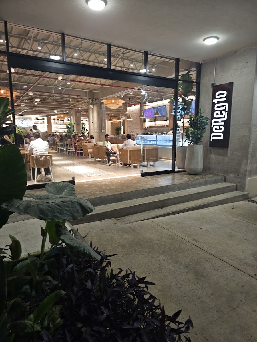 Deregio Casual Food-3